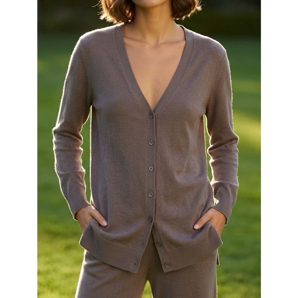 Moda International Silk Cashmere Cardigan Sweater in Gray Size Medium